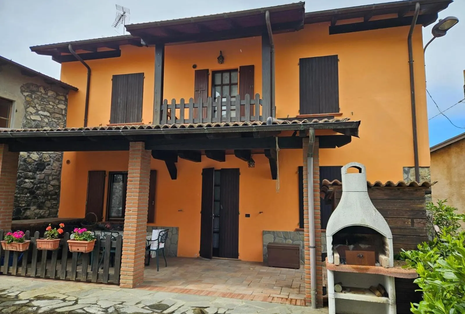 Valtrebbia Relax Villa Ponte dellʼOlio İtalya